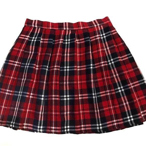 Dresses & Skirts - Pleated Plaid Red Blue Skirt Size Medium